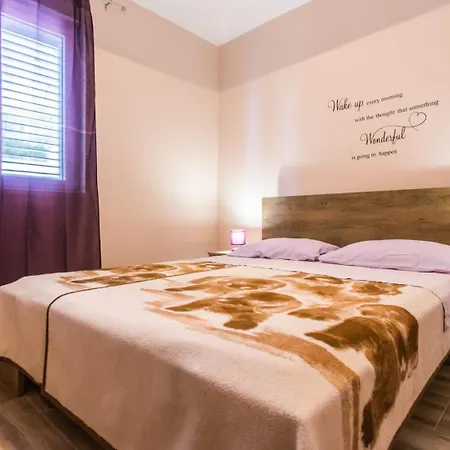 Apartments Dalmatia Blue *