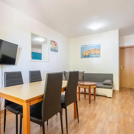 Apartments Dalmatia Blue *