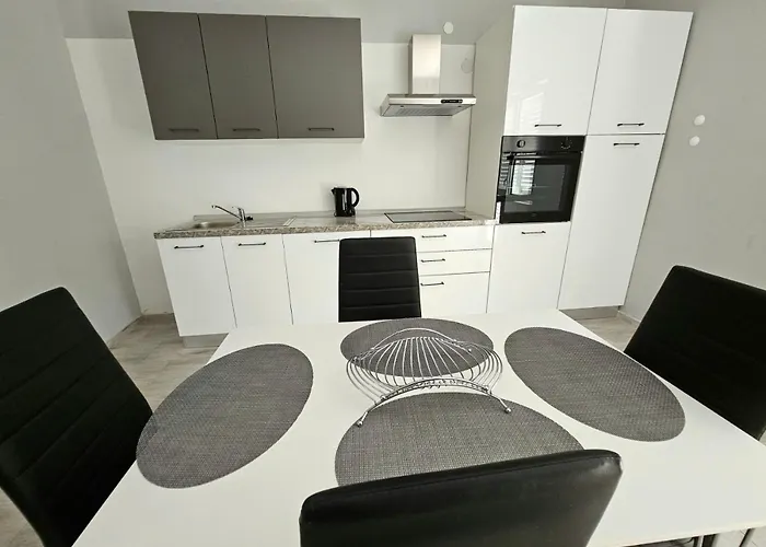 Dalmatia Blue 아파트 믈리니