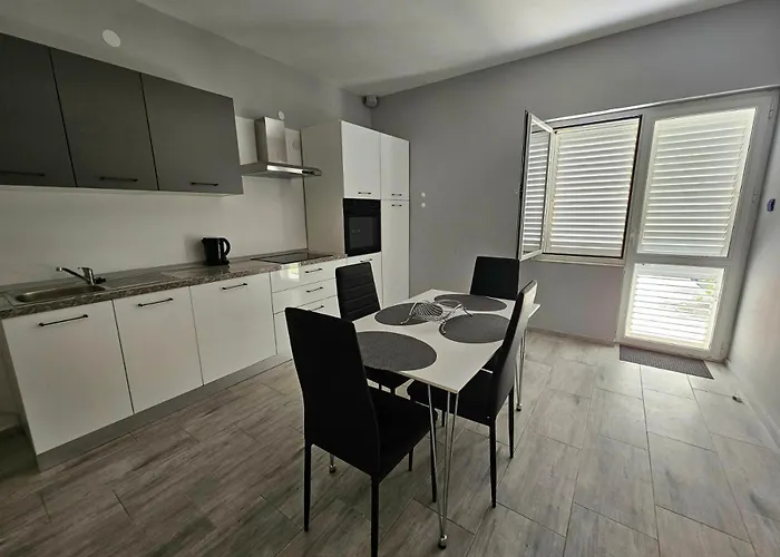 아파트 Dalmatia Blue 믈리니