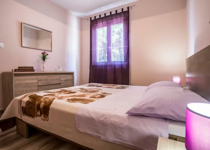 아파트 Dalmatia Blue *