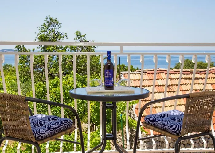 아파트 Dalmatia Blue *